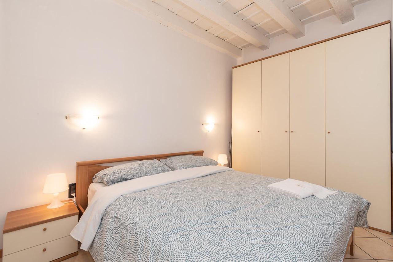 Appartamento Bilocale 1 Piazza Vittoria - Affitti Brevi Italia Brescia Extérieur photo