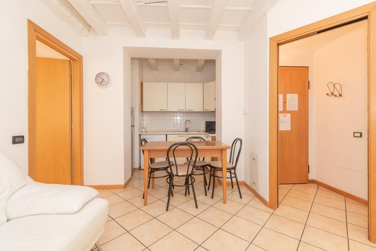 Appartamento Bilocale 1 Piazza Vittoria - Affitti Brevi Italia Brescia Extérieur photo